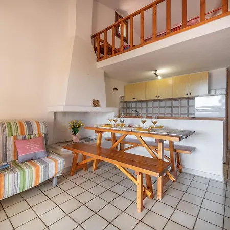 House And Apt. In Pittulongu 23061 Holiday home *