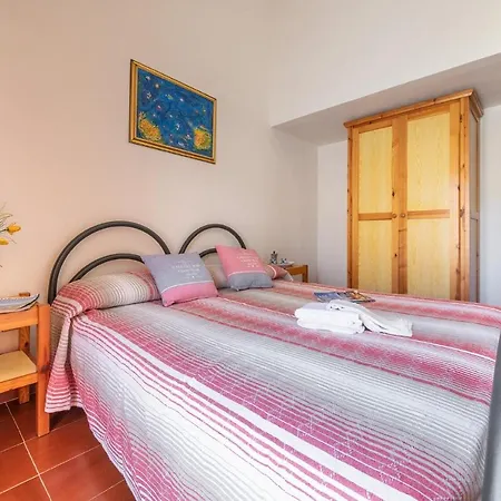 Holiday home House And Apt. In Pittulongu 23061 *