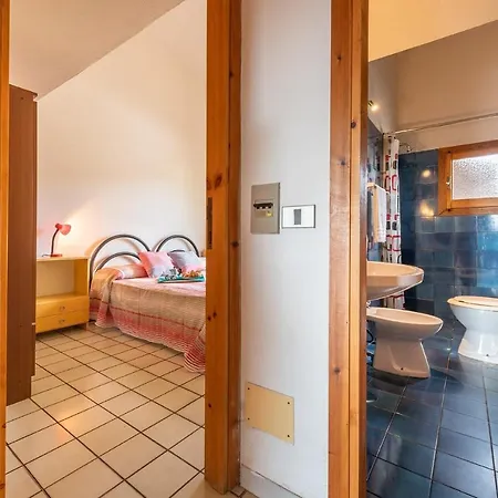 Holiday home House And Apt. In Pittulongu 23061 Olbia